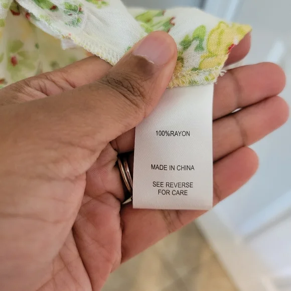 Cactus + Pearl Women's Bohemian Off The Shoulder Floral Tunic Shirt. Size L - Picture 8 of 8